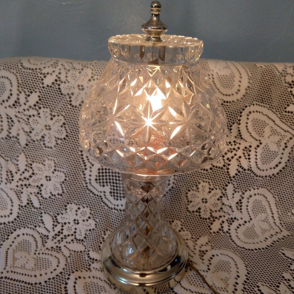 Vintage Lead Crystal Lamp Antique Bedside Side Table Tested And Works